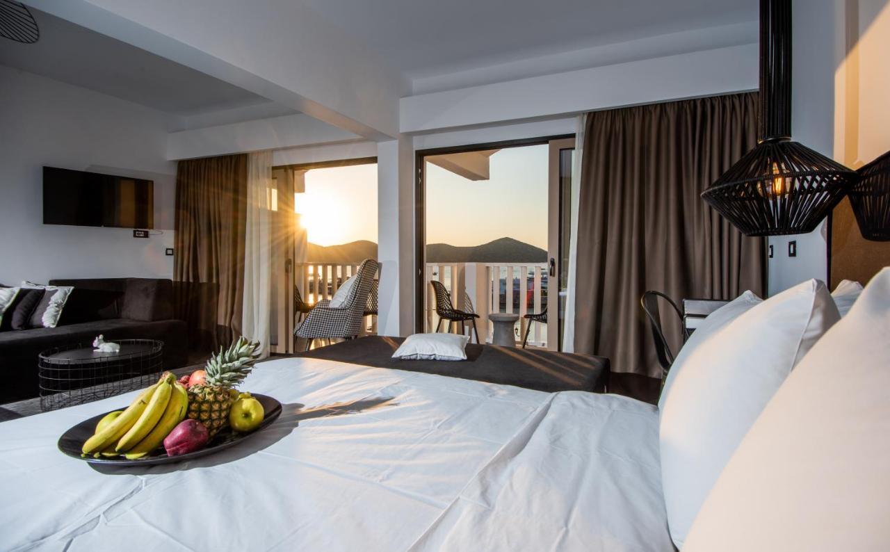 Kalypso Suites Hotel - Adults Only เอลุนดา ภายนอก รูปภาพ